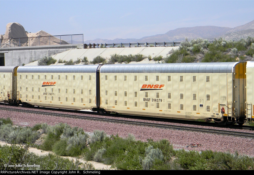 BNSF 314379 (Articulated Auto Rack) at Alray-Cajon Pass CA.  5/20/2010